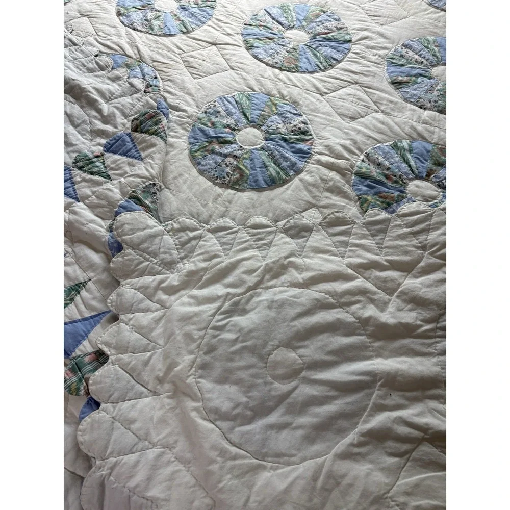 Blue Floral Dresden Plate Quilt Vintage Handmade Patchwork 80x80 Full/Queen